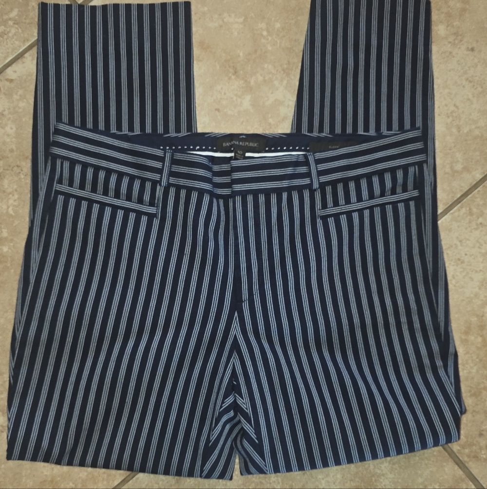 Banana Republic Womens Navy with White Pinstripe Dress Pants